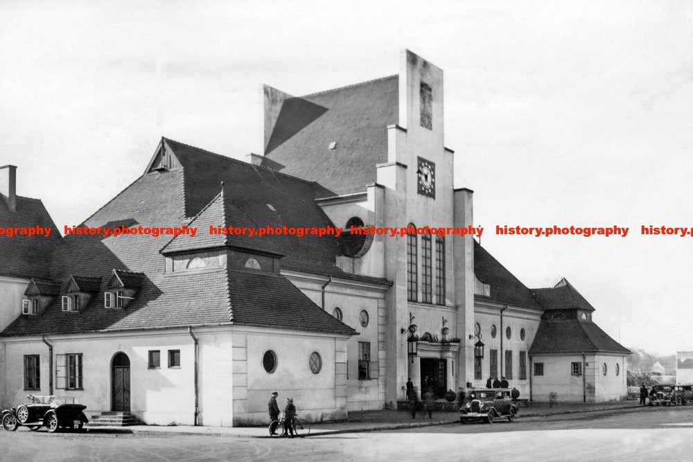 F021147 View of Gotenhafen main railway station Poland 1931