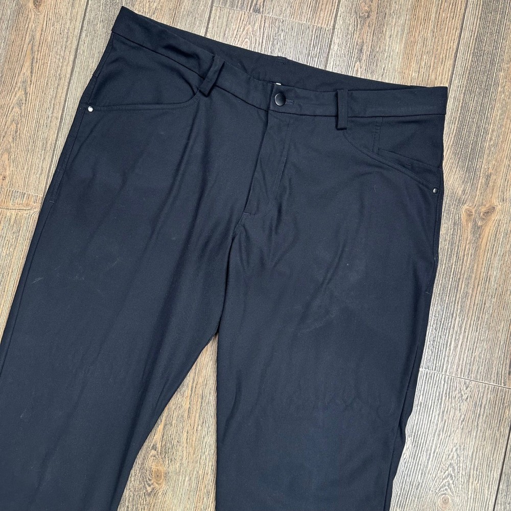 Lululemon ABC Pant Classic Warpstreme Black Mens Size 38x33 Chino Trousers