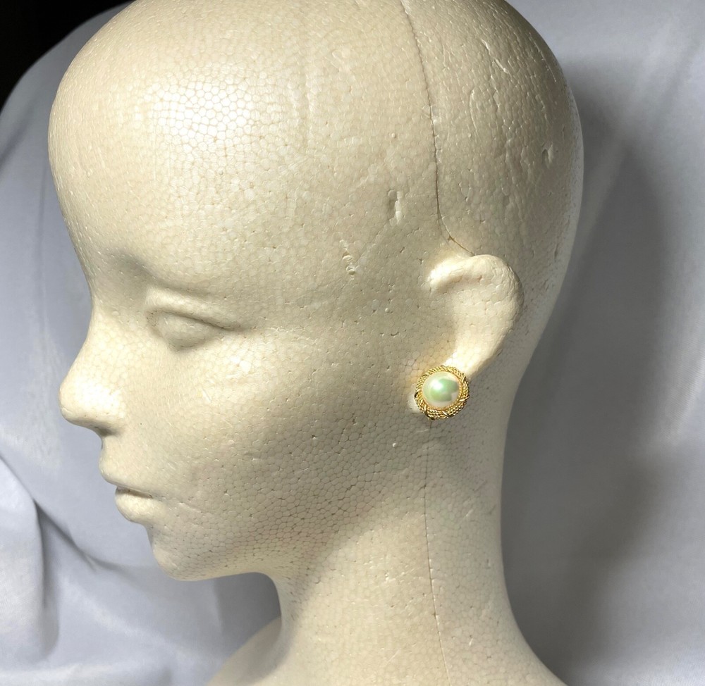 Dior Vintage Clip-On Earrings with Flower & Large Pearl - Super Rare Collectible