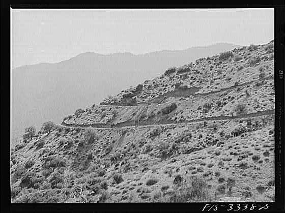 Photo:Kern County, California. Mountain roads