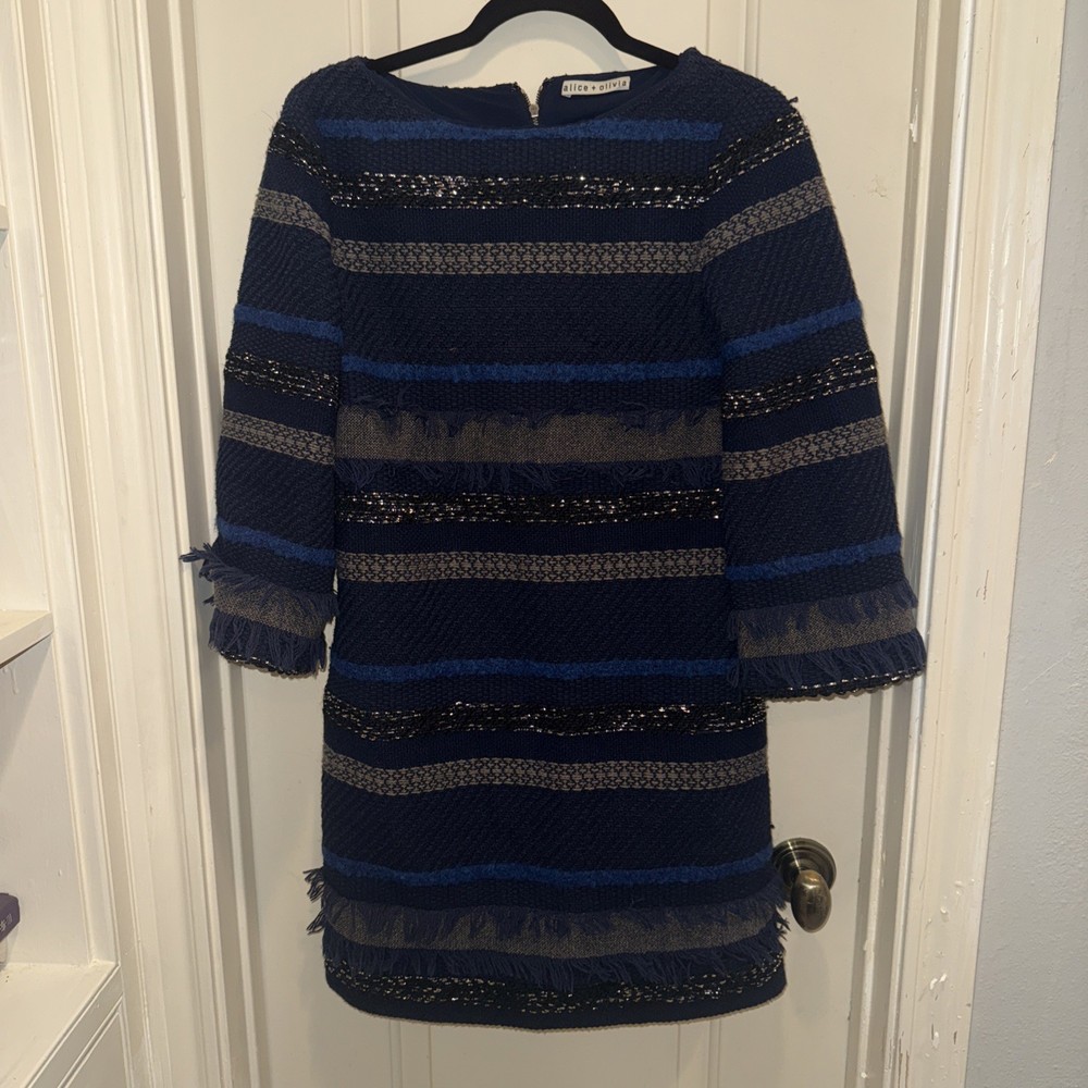 Alice + Olivia  long Sleeve Mini Shirt Dress Knit blue and black Size L