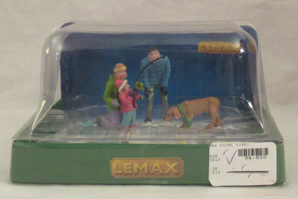 Lemax Christmas Vail Village Her First Fish Table Accent 2020 Collectible-image