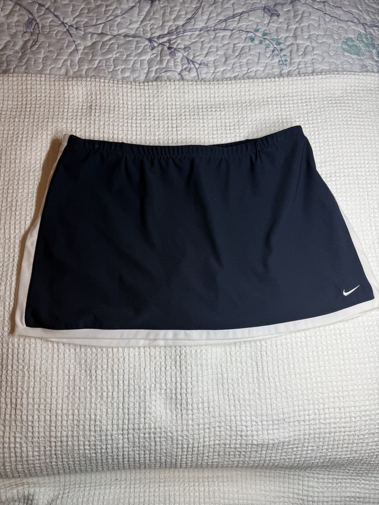 Nike Navy Tennis Skirt Size 12/14