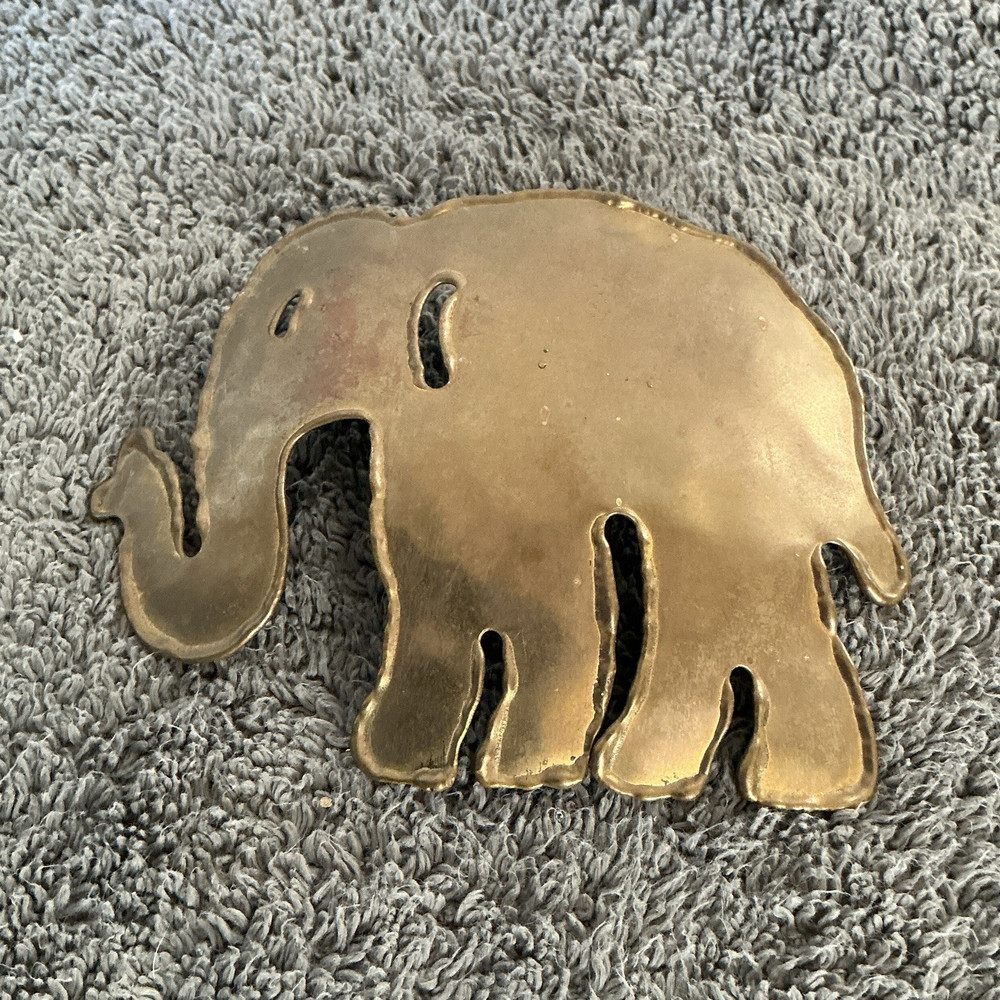 Gold Tone Metal Elephant Brooch Pin, Animals & Insects Theme, No Stone