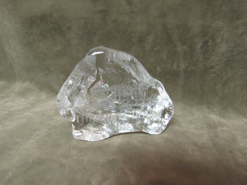 Vintage Clear Glass Ice Design White House Etched Paperweight USA