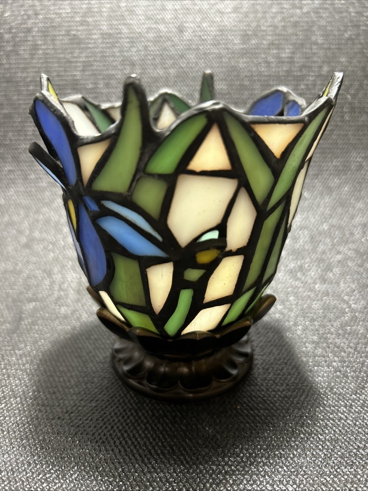 PartyLite Blue Iris Stained Glass 4.5
