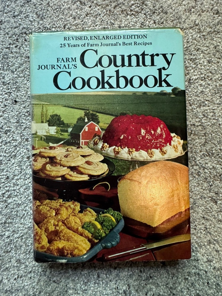 Farm Journal's Country Cookbook 1972 Revised & Enlarged Edition Hardcover DJ