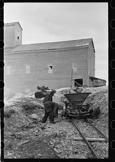 Photo:1930s Mine Workers Ore Cart Railroad Mining Facility