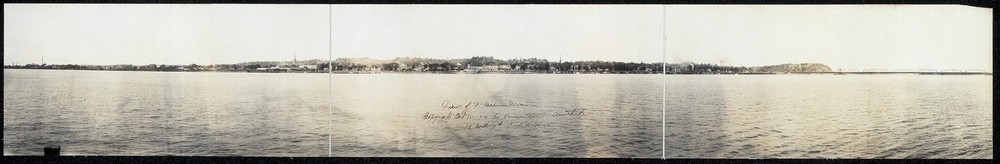 Photo:1913 Panoramic: View of Ft. Madison,Iowa