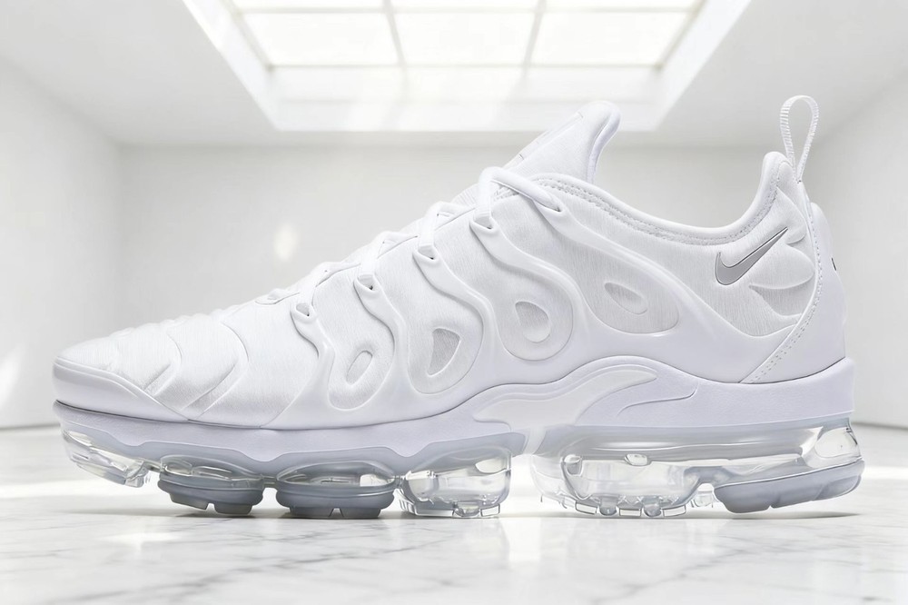 Nike Air Vapormax Plus Triple White Pure Platinum 924453-100 Men's Retro Running
