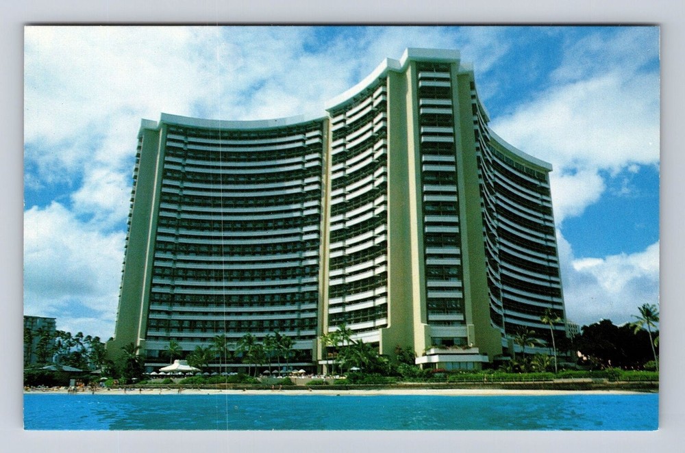 Honolulu HI-Hawaii, Sheraton Waikiki Hotel, Beach, Vintage Postcard