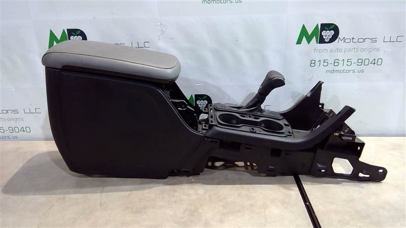2017-2020 CHEVROLET COLORADO CONSOLE FRONT ASSEMBLY 84660917