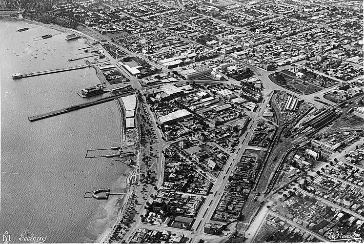 Geelong Victoria 1930 An aerial view of Geelong and its port Old Photo