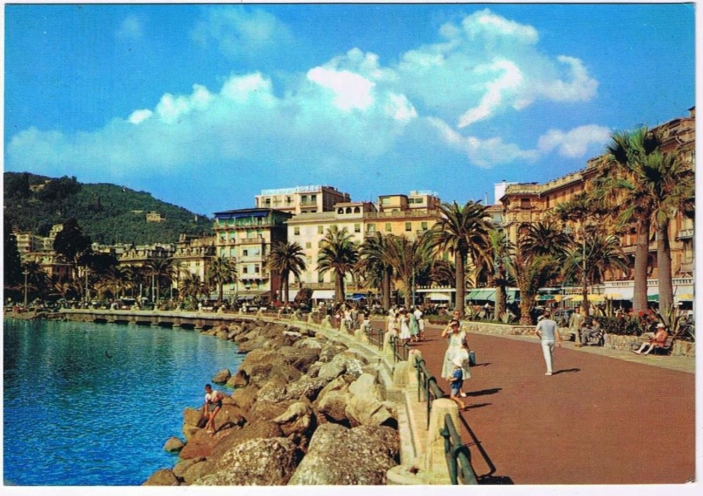 Italy Postcard Rapallo The Promenade