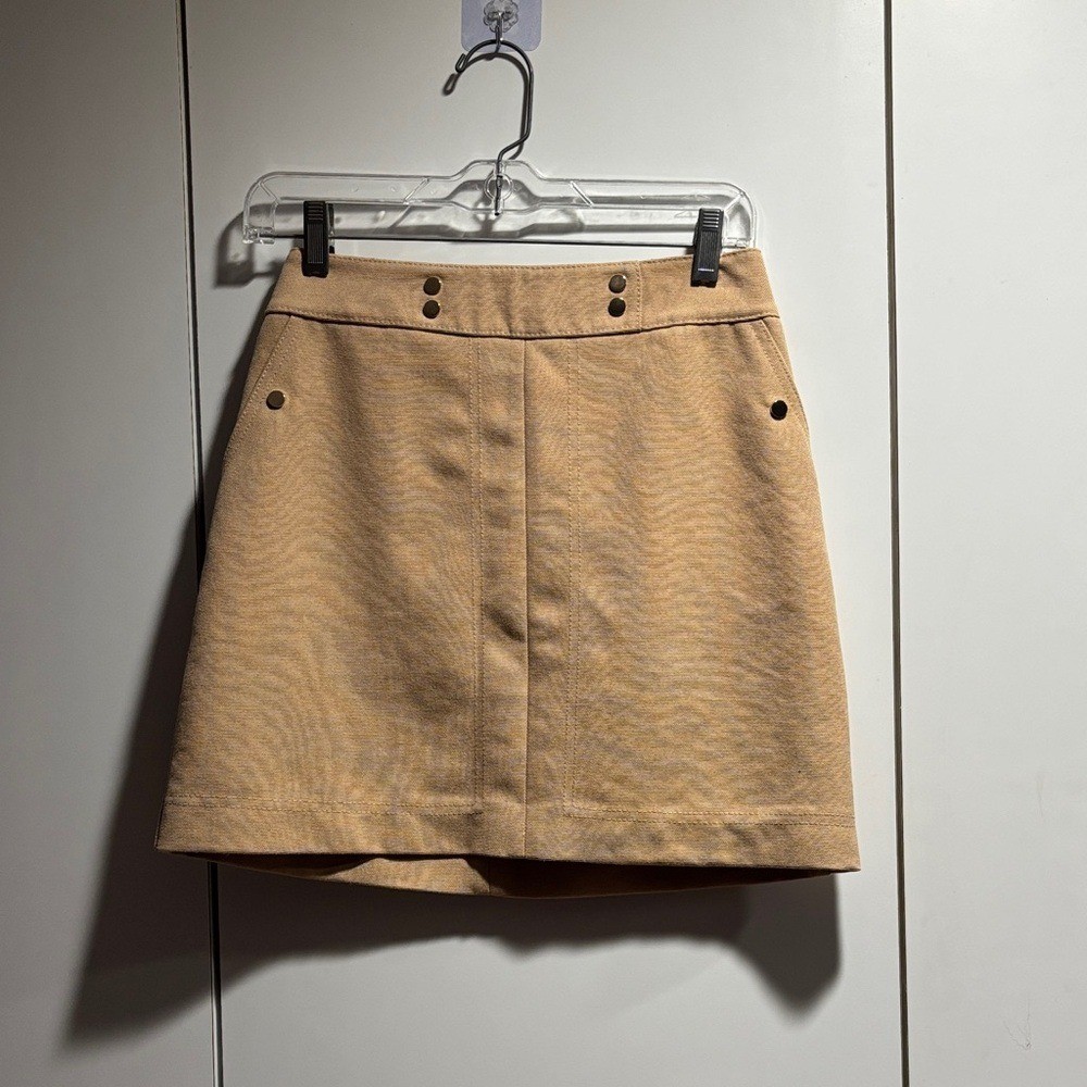 H&M Chic Beige Mini Skirt