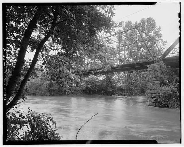 4. GENERAL VIEW SHOWING THE WEST SIDE OF NORTHWEST SPAN LOOKING NORTH - Howard