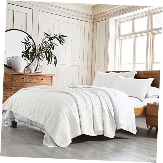 100% Cotton Pre-Washed 3-Piece King Quilt Set in Cream White