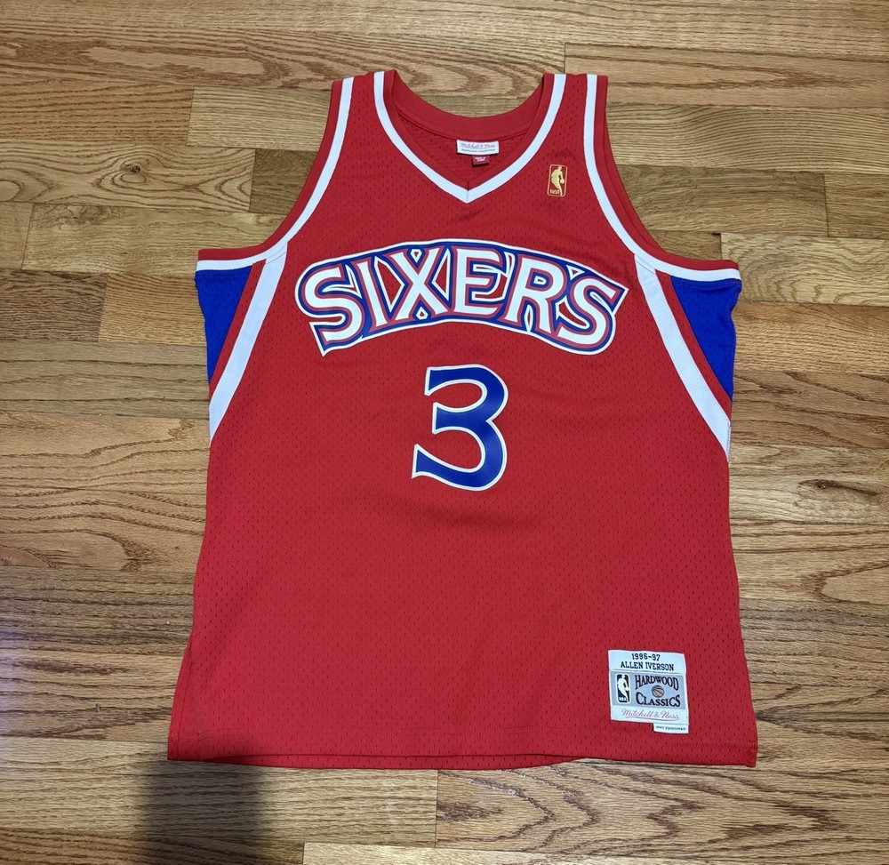 Mitchell &Ness NBA  Phila 76ers 1996-1997 Allen Iverson Authentic Jersey - Large