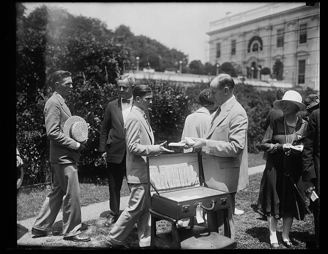 Photo:Calvin Coolidge and group at White House, D.C., Washington