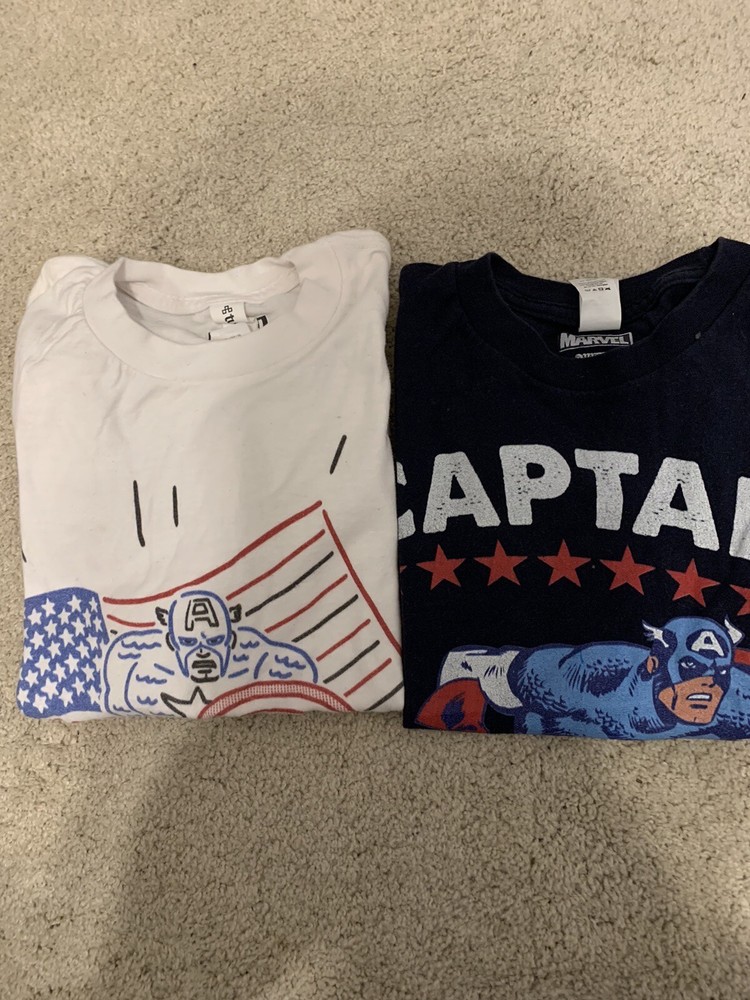 Marvel Boys Size Small T-Shirt Lot of 2 Captain America Avengers Graphic Tees