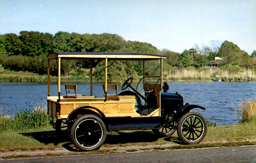 1922 Ford Model T, Depot Hack, Syverson, Long Island Auto Museum, Postcard