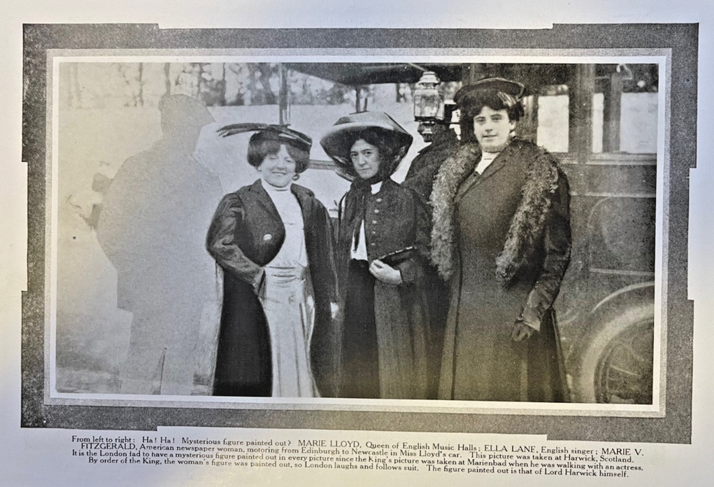 1910 Vintage Magazine Illustration Actors Marie Lloyd and Ella Lanf