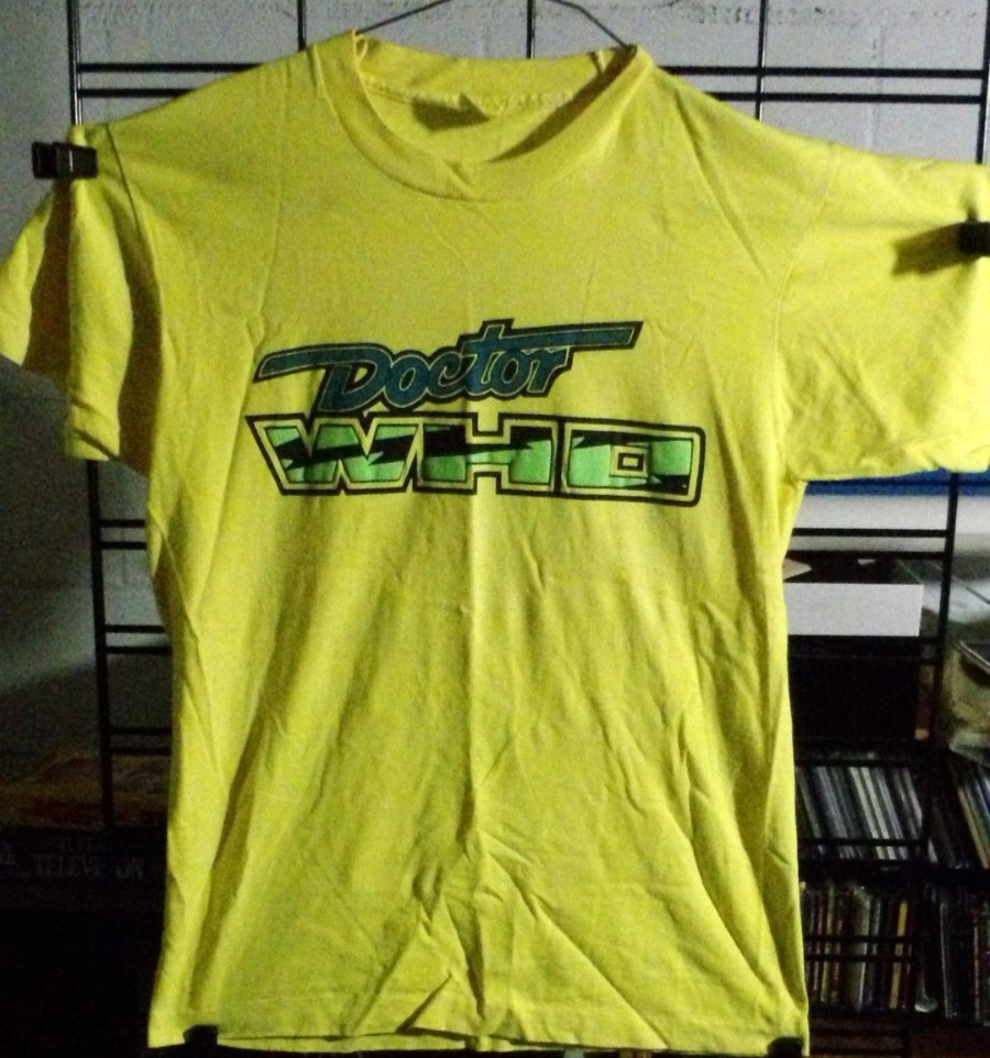 Doctor Who DWFCA licensed Adult Lg Yellow T-Shirt blu/grn asteroid logo Vintage
