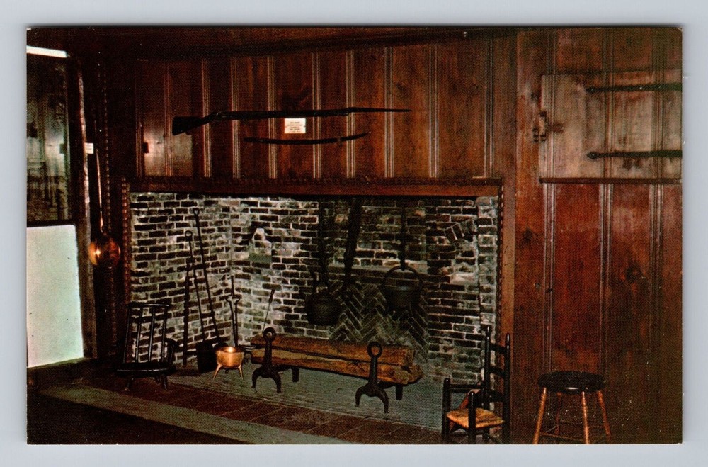 Boston MA-Massachusetts Paul Revere House North Square Vintage Postcard