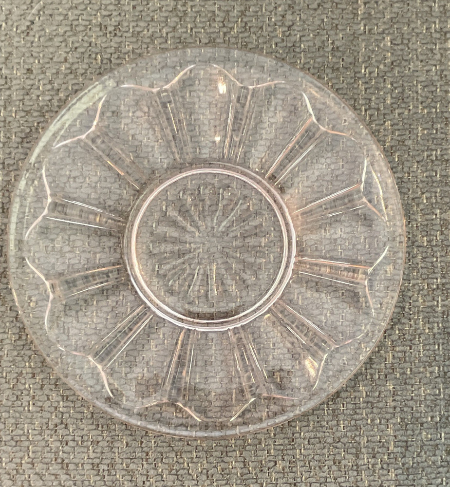 Clear Pressed Glass Starburst Plate Scalloped Edge Round 8 in