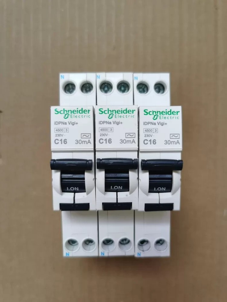 Schneider IDPNA 1P+N C16 30mA RCBO Circuit Breaker Overcurrent & Earth Leakage P