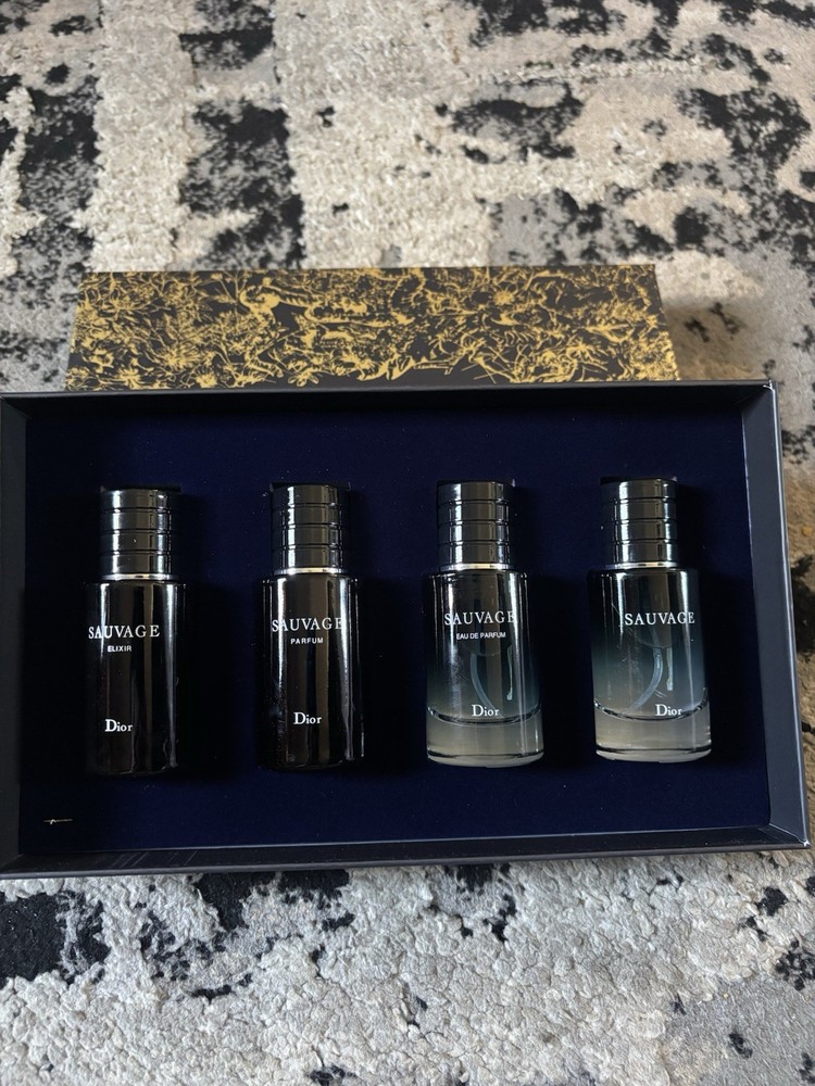 Christian Dior Sauvage Gift Set 4‑Piece 30ml Men’s Cologne New Sealed Box