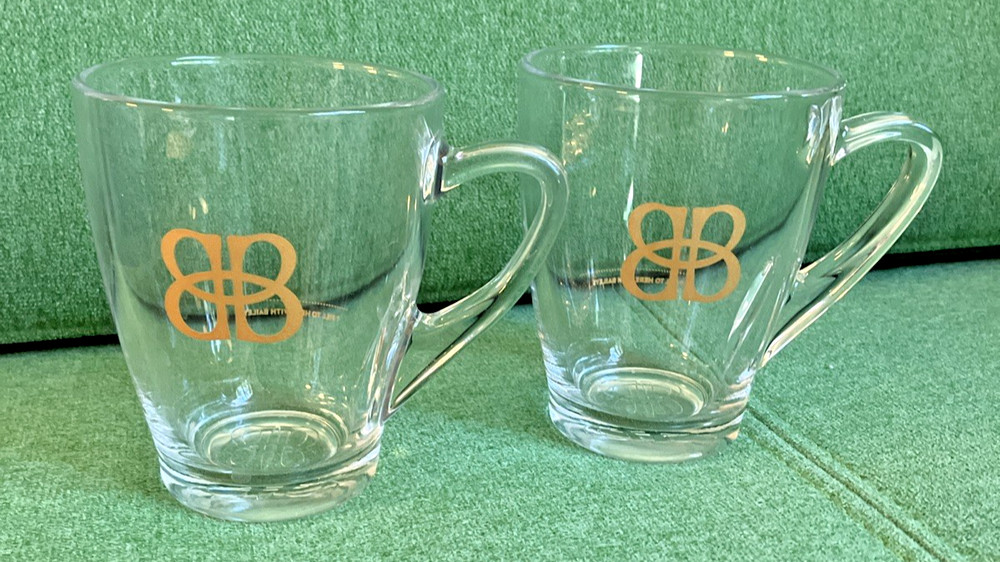 Set of 2 Baileys Irish Cream Glass Coffee Mugs Clear Logo Cups Barware Gold Logo