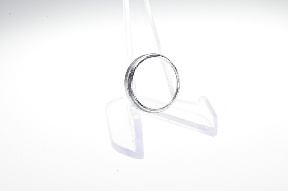 Carl Zeiss 27mm Skylight Filter G950 for Enhanced Lens Protection