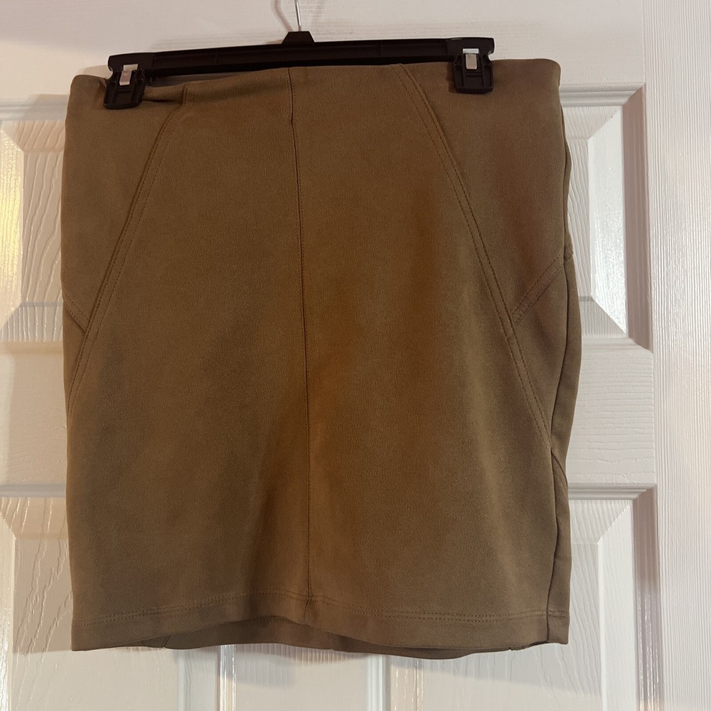 Charlotte Russe Faux Suede Skirt Women's Size Medium