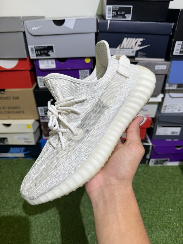 Size 10.5 - adidas Yeezy Boost 350 V2 Low Bone