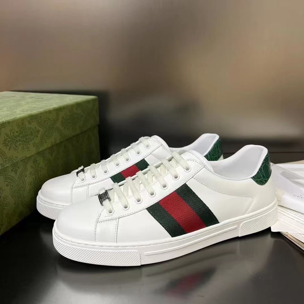 Gucci Ace Men's White Leather Athletic Shoes Low-Top with Green Red Web
