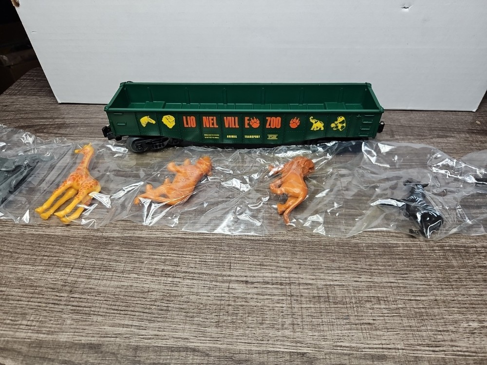 Lionel 19476 Lionelville Zoo Gondola With 6 Animals