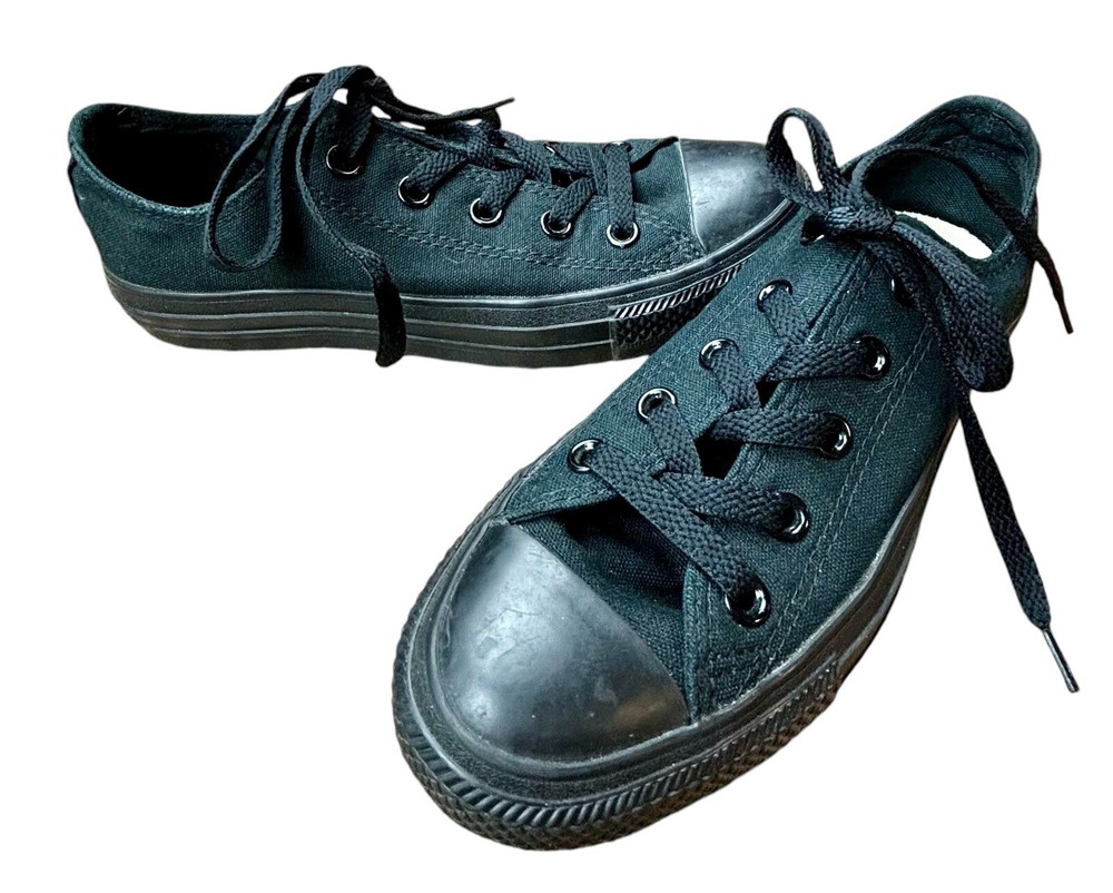 Converse Chuck Taylor All Star Mono Black Low Sneaker Men's 4 Women's 6.