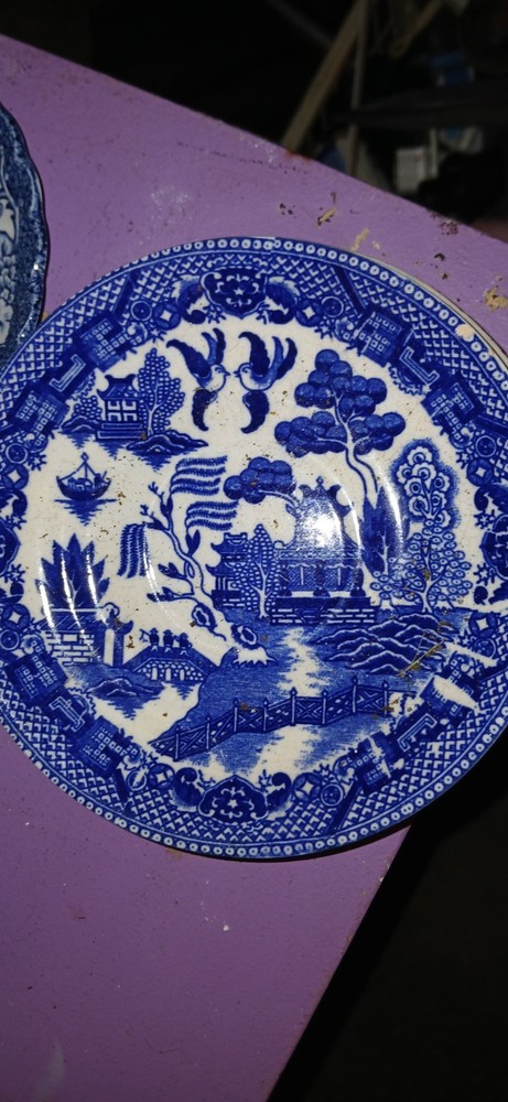 Nagoya Seito Kaisha Blue Willow Porcelain Plate Japan Decorative Asian Style