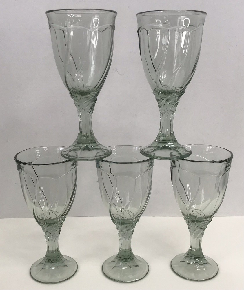 Vintage Set Of 5 Noritake Sweet Swirl Light Green Wine Goblets 6 3/4” (B)