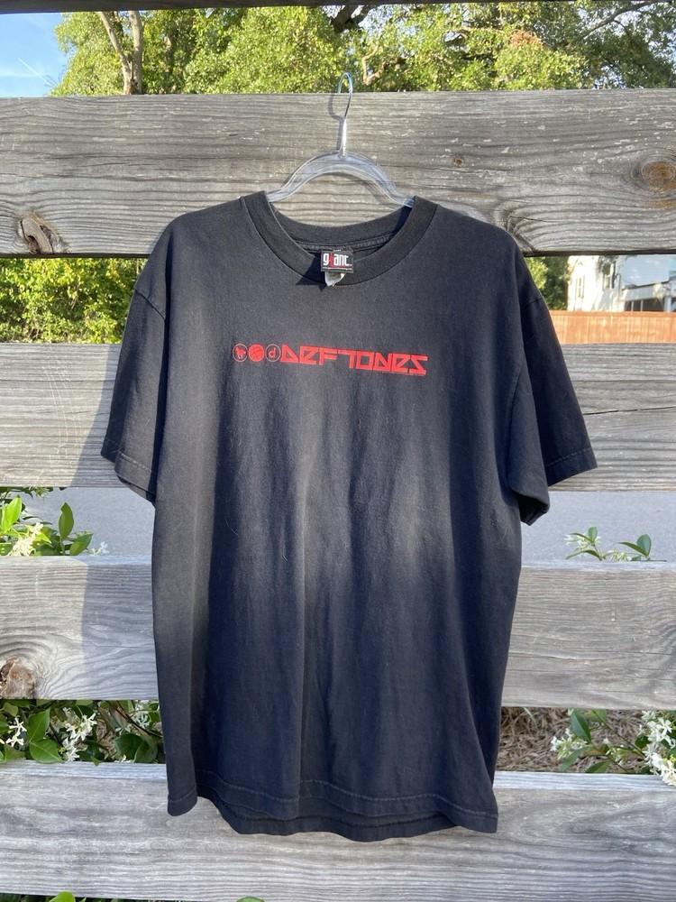 Vintage Deftones White Pony Era Spell Out Band Shirt Large