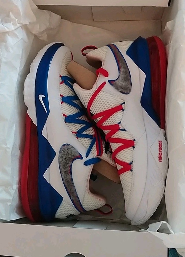 Men's Nike Lebron XVII Low Tune Squad Red White Shoes CD5007-100 Size 11 NEW