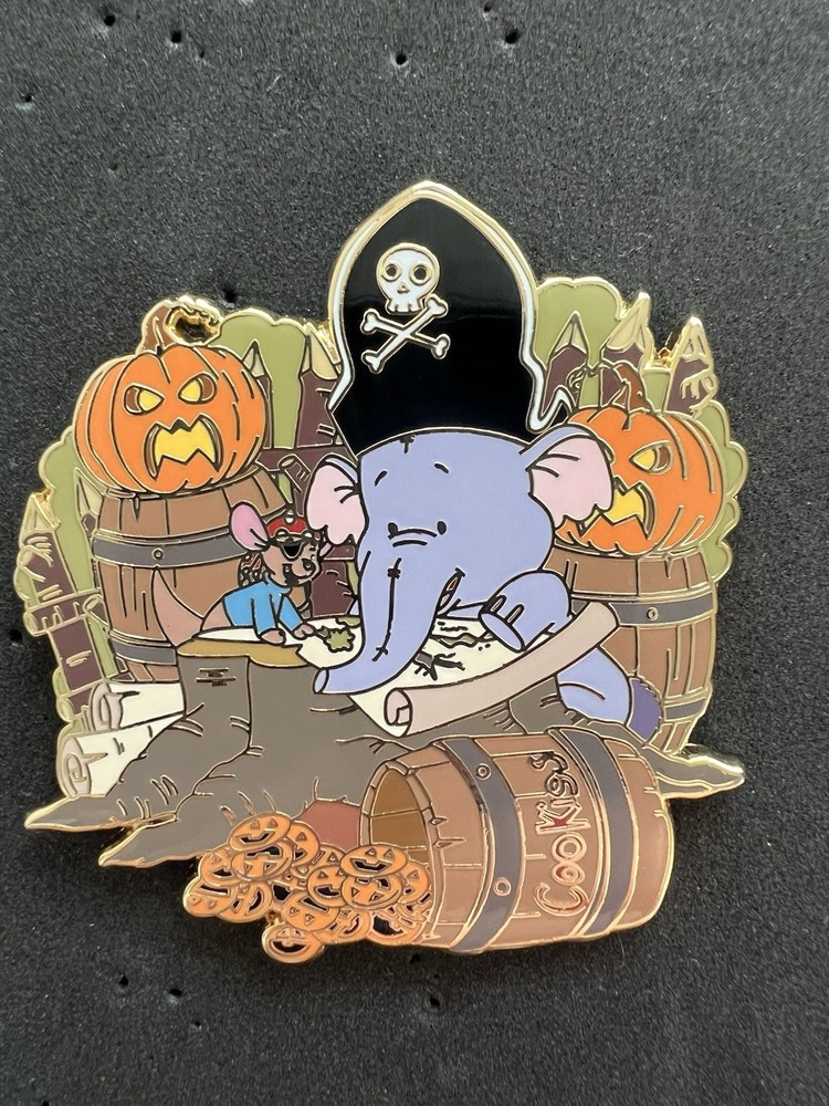 Disney FANTASY Pin - Winnie The Pooh Halloween Pirates Lumpy & Roo Heffalump