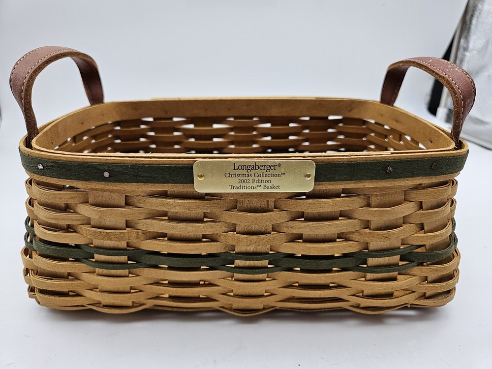 Longaberger Christmas Collection 2002 Edition Traditions Basket Green Accent-image