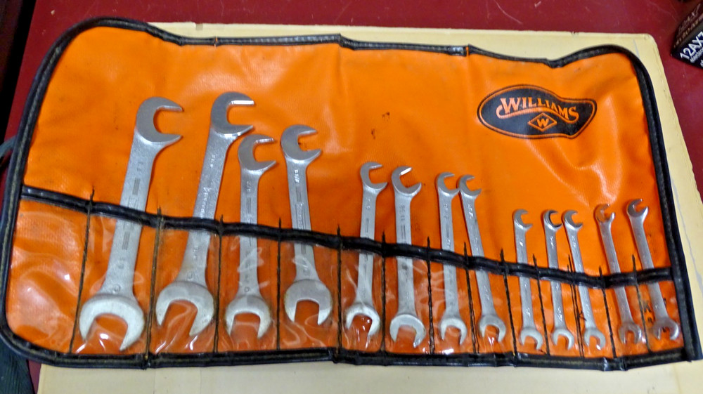 Vintage WILLIAMS Superrench 13 Piece Open End Wrench Set w/ Roll 5/8