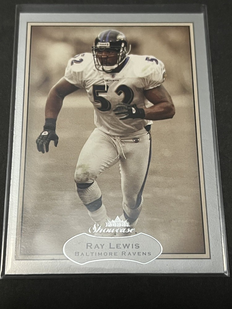 2003 Fleer Showcase - #54 Ray Lewis BALTIMORE RAVENS NFL