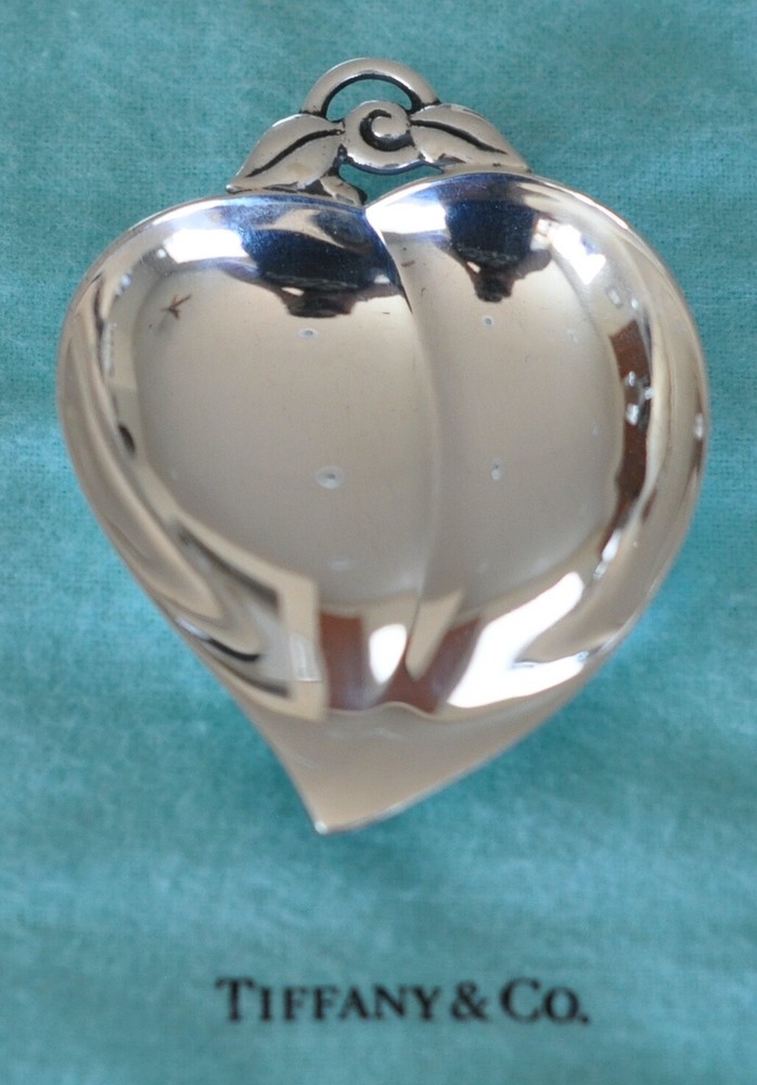 Tiffany & Co Sterling Silver 925 Leaf Tray 3.25 Inch No Monogram