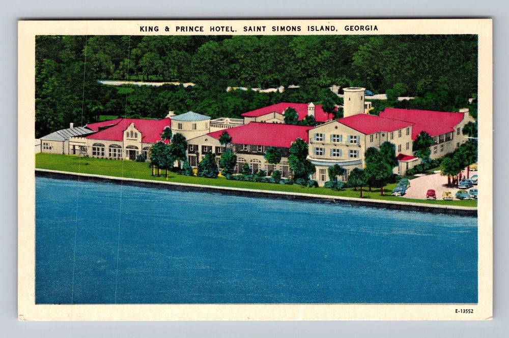 Georgia GA Saint Simons Island King And Prince Hotel Vintage Postcard