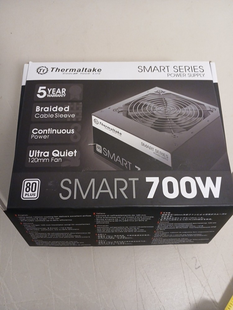 Thermaltake Smart Series 700W ATX Power Supply 80 PLUS Ultra Quiet 120mm Fan
