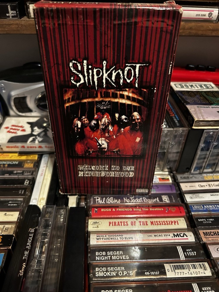 Slipknot - Welcome To Our Neighborhood (VHS, 1999)